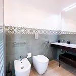 A Due Passi Dal Mare By Dimora Hub * Palermo